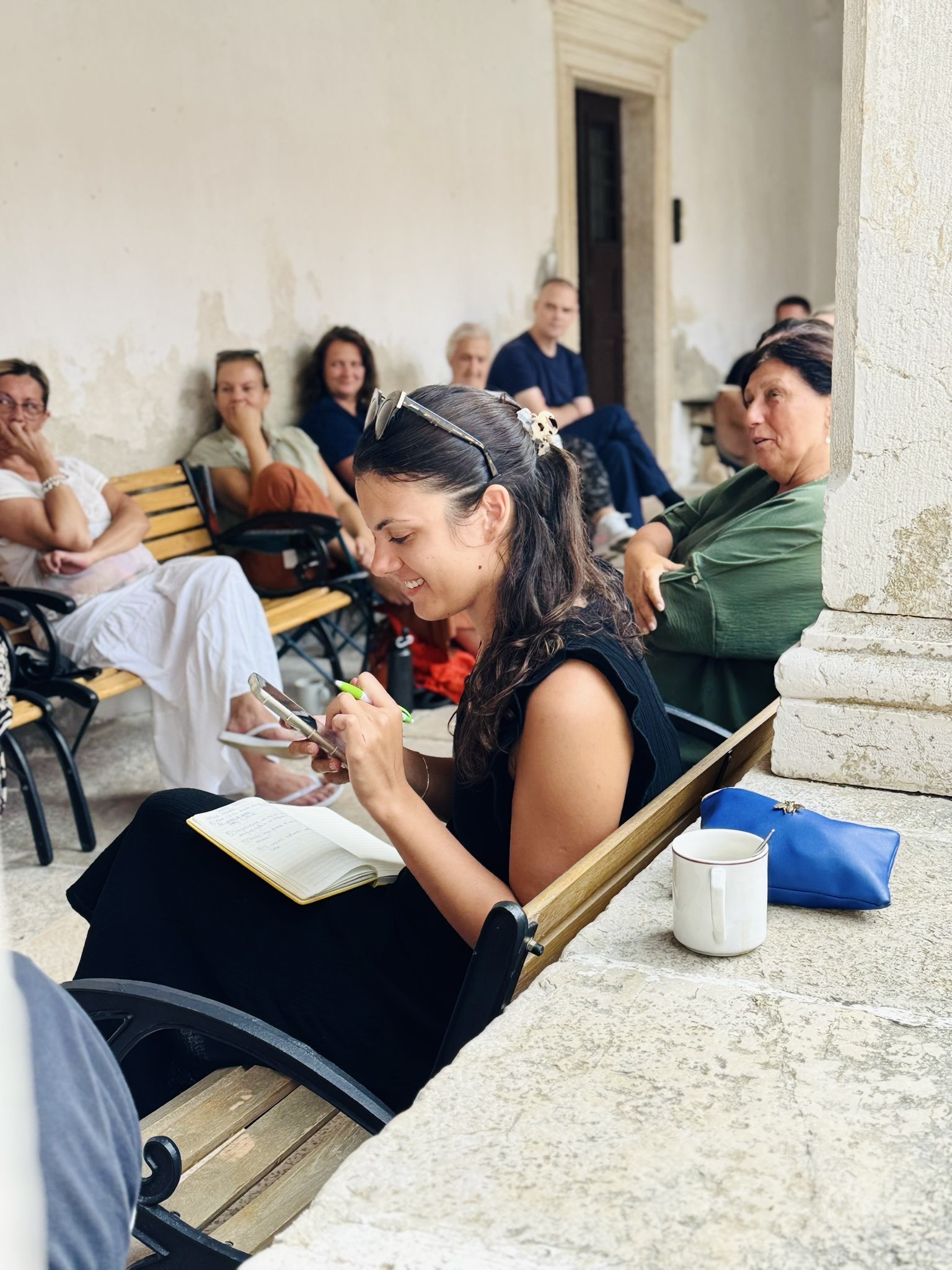 e64bb4c4-1b47-46a9-a636-3df4f4ed723a